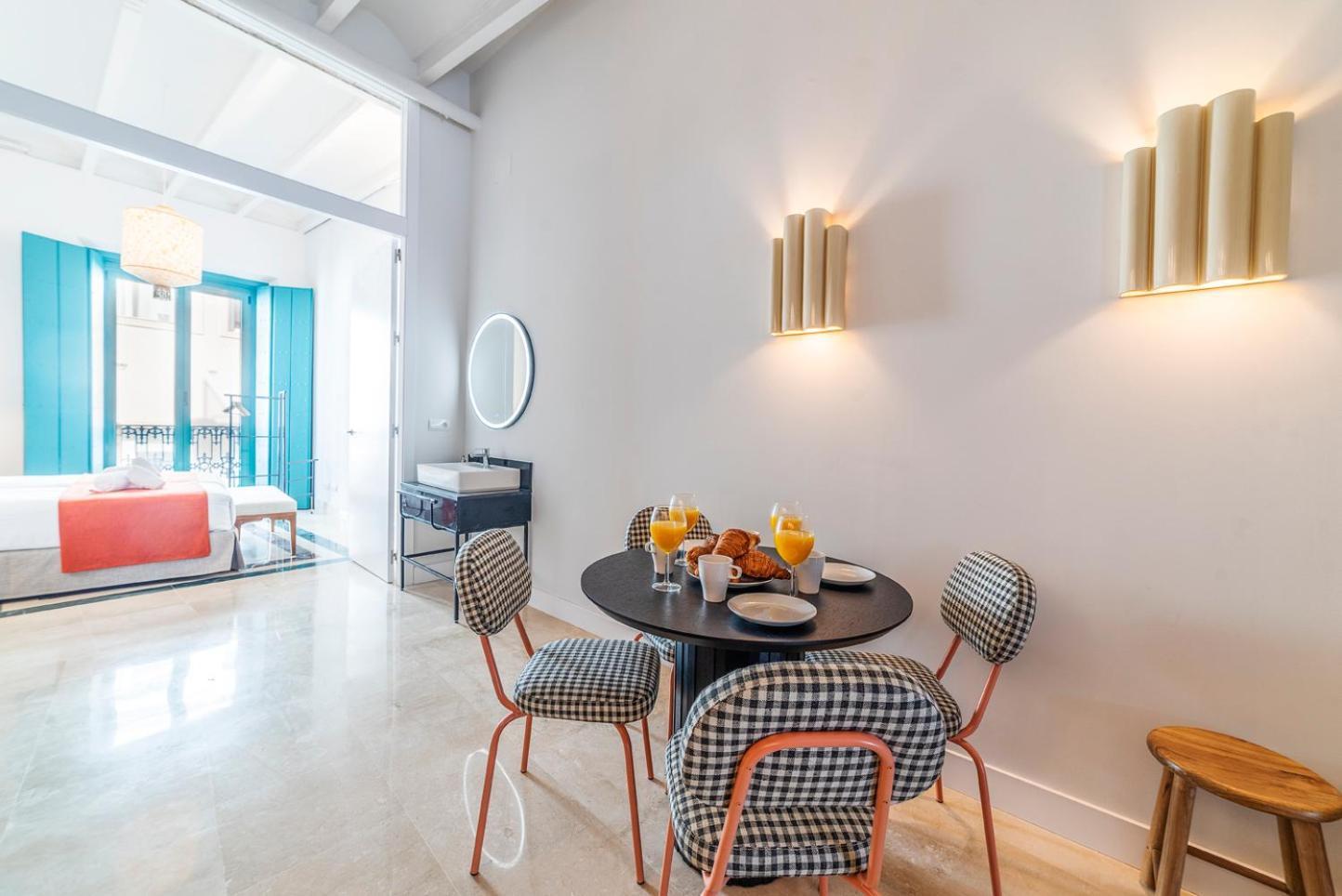 Slow Suites Salvador Seville Exterior photo